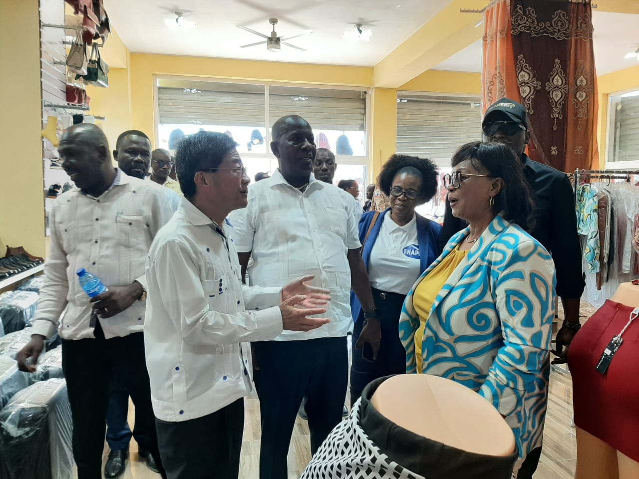 6.胡大使與Delmas副市長互動與交流