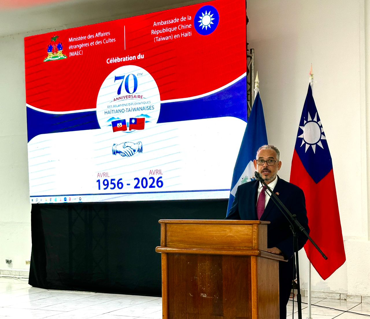 總理費艾梅(Alix Didier FILS-AIMÉ)致詞