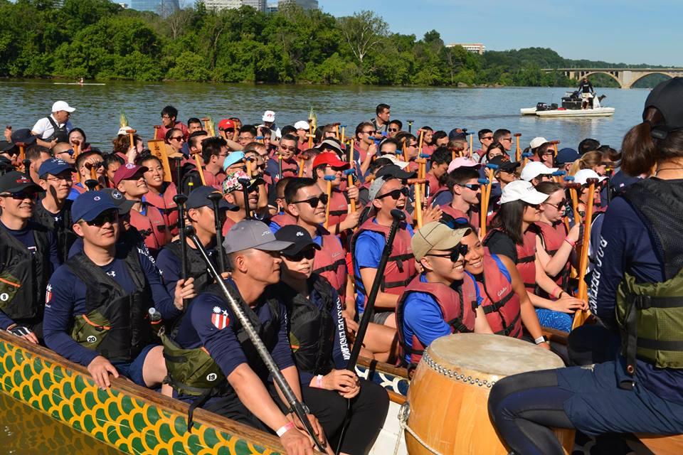 選手們蓄勢待發！