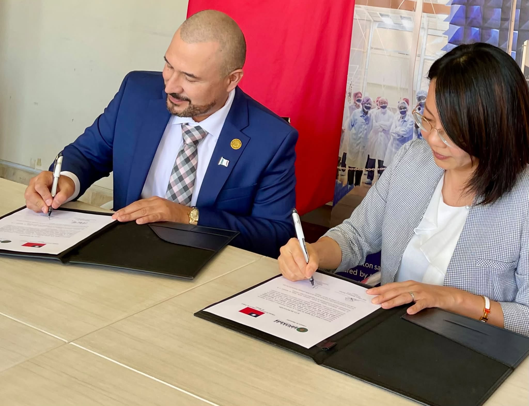 no description
