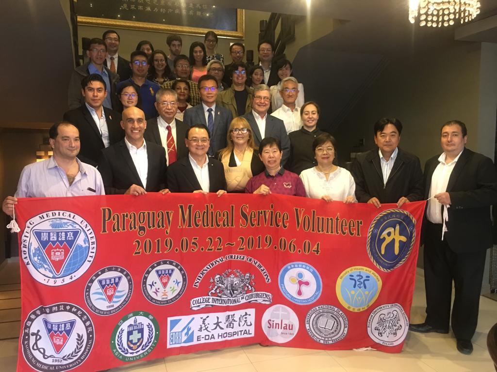 El viernes 31 de mayo los médicos fueron agasajados con un almuerzo ofrecido por el Embajador de la República de China (Taiwán), Dr. Diego L. Chou . La Dra. Profa. Aij-Lie Kwan, Presidenta electa de ICS, de orígen taiwanés, recibió un reconocimiento por la Primera Dama de la República del Paraguay, Silvana Abdo,  entregado por la Sra. Luz Arguello de Afara, esposa del Senador Juan Afara. También se otorgaron distinciones por la coordinación, al Dr. Guido Parquet, al Dr. Carlos Arce y a la Dra. Rosa Sánchez. Asistió como invitado de honor, el Ministro de Salud Pública y Bienestar Social, Dr. Julio Daniel Mazzoleni Insfrán.