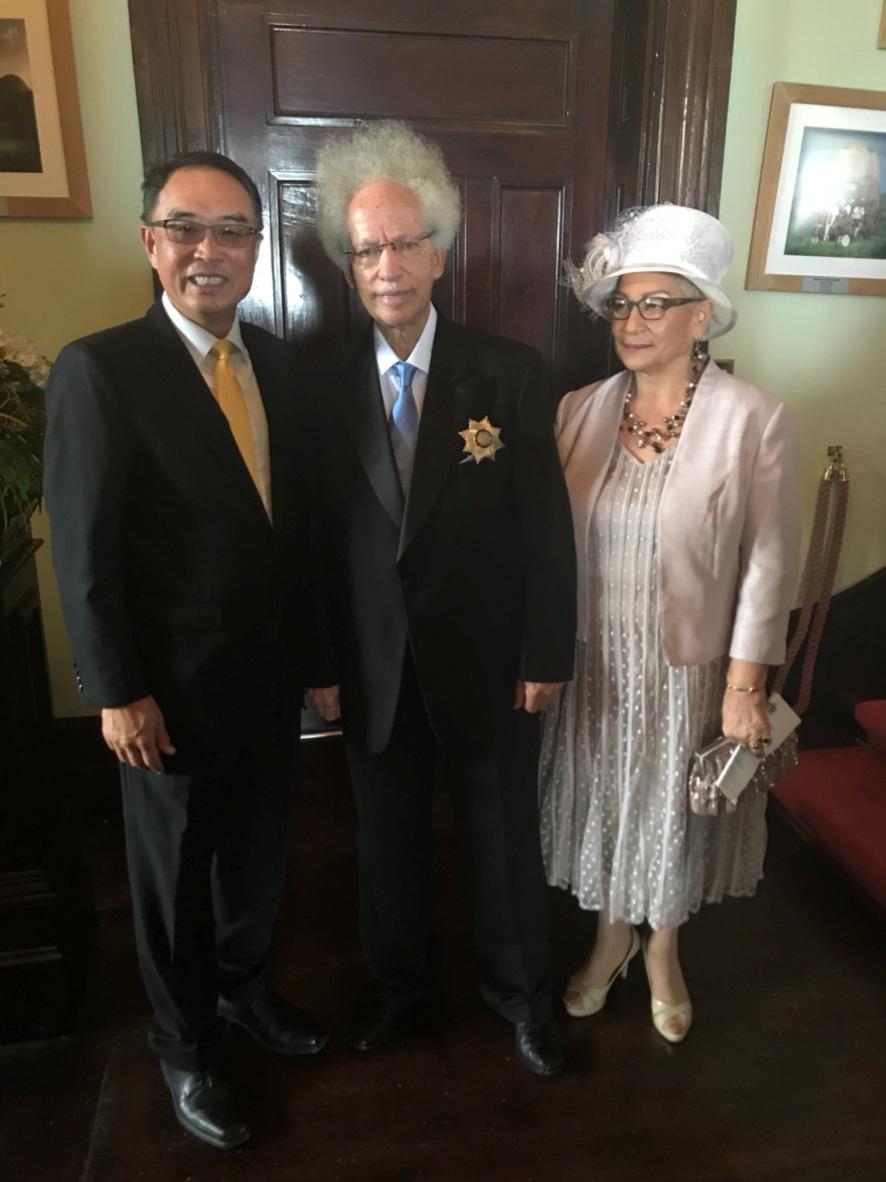 <ins datetime="2018-01-18T18:19:19+00:00">