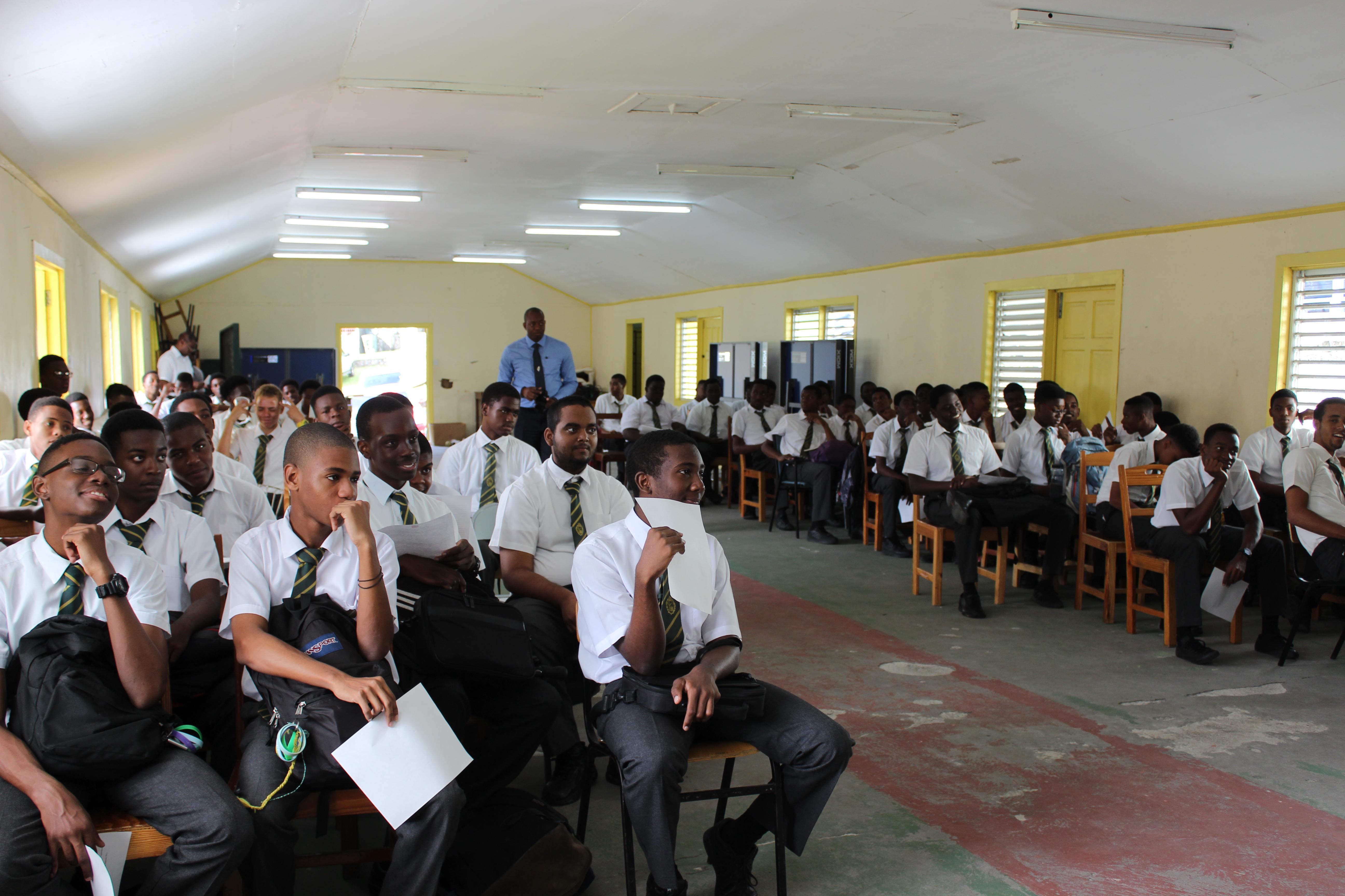 時間：106年2月1日，上午9時15分/
出席校友：Jamali Jack, Gordon Shallow, Kent Thomas, Sylvester Bullock and Jordana Lewis