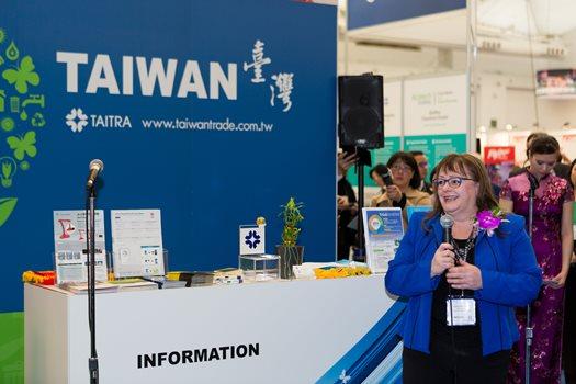 溫哥華市副市長Heather Deal致詞