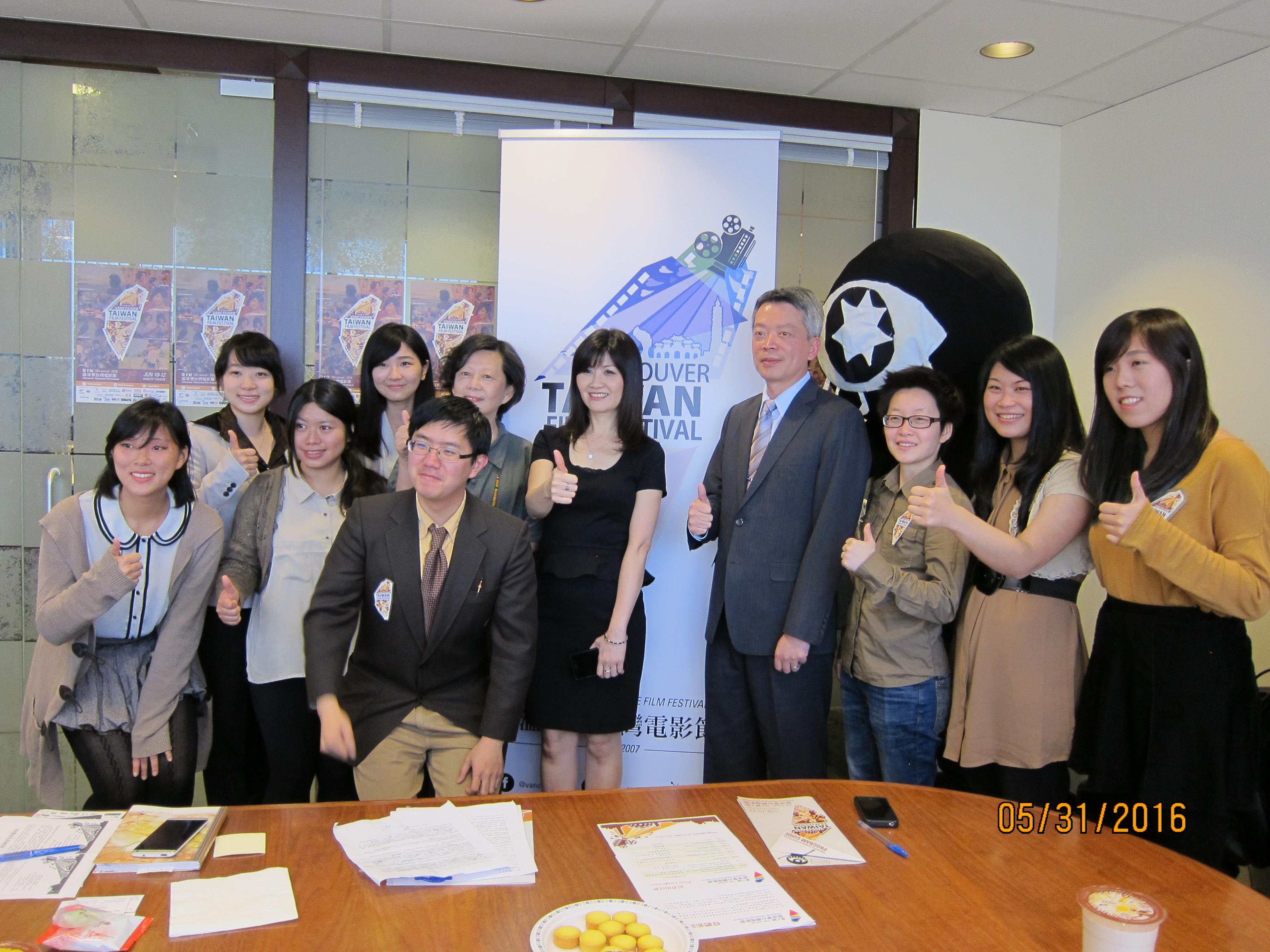 電影節合辦單位合影