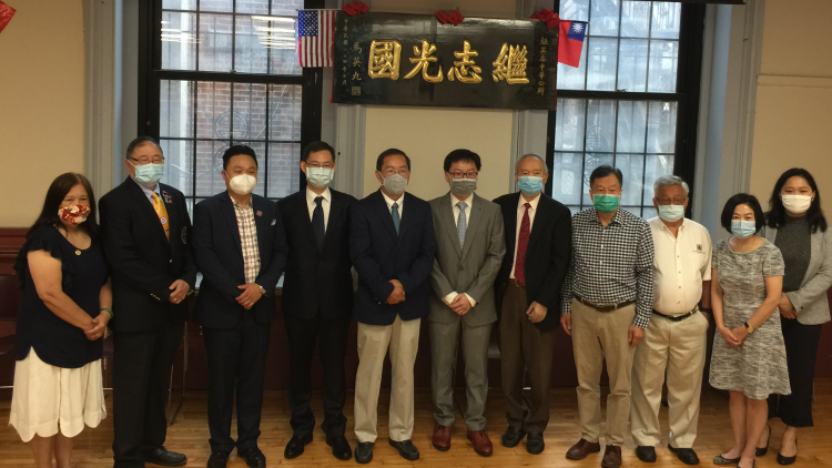 Director-General Jonathan Sun Visits Boston Chinatown