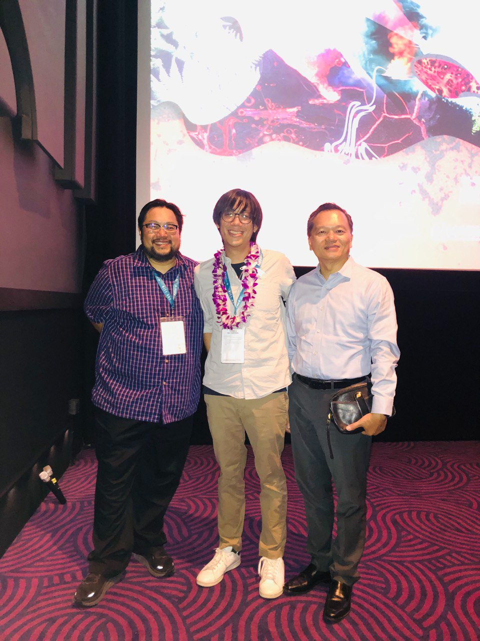 2022年11月4日林暉程處長與夏威夷影展藝術總監Anderson Le及《初戀慢半拍》陳駿霖導演合影