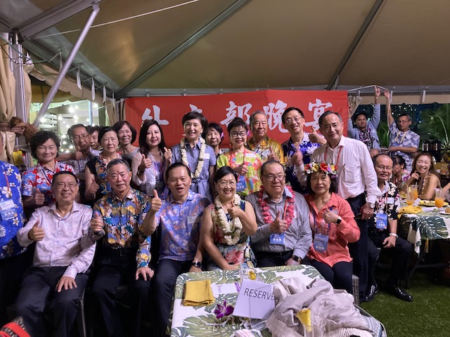 2022年11月18日林暉程處長代表外交部吳部長主持外交部晚宴