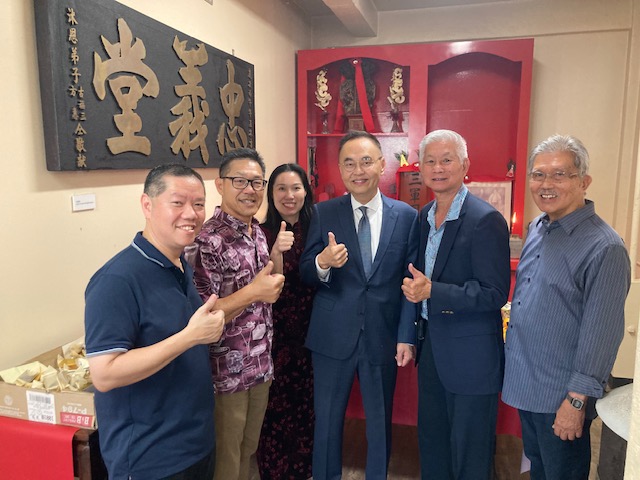 駐檀香山台北經濟文化辦事處張處長詩瑞赴檀香山華埠向傳統僑社賀新年