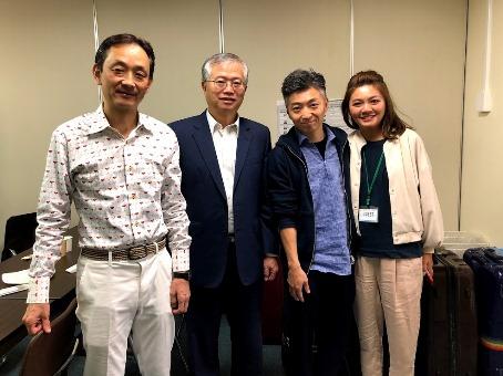 蔡明耀・駐日副代表（左２）が「三陸国際ガストロノミー会議2019」に出席。台北「MUME」レストランの林泉夫妻（右２、右１）と。