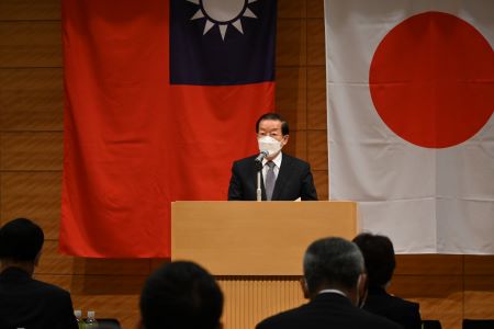 日華議員懇談会総会で挨拶する謝長廷・駐日代表