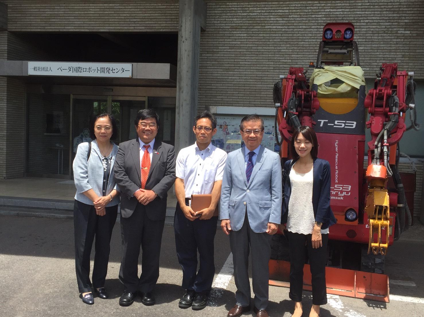 徐國策顧問視察福岡縣宗像市株式會社Tmsuk機器人開發製造工廠。