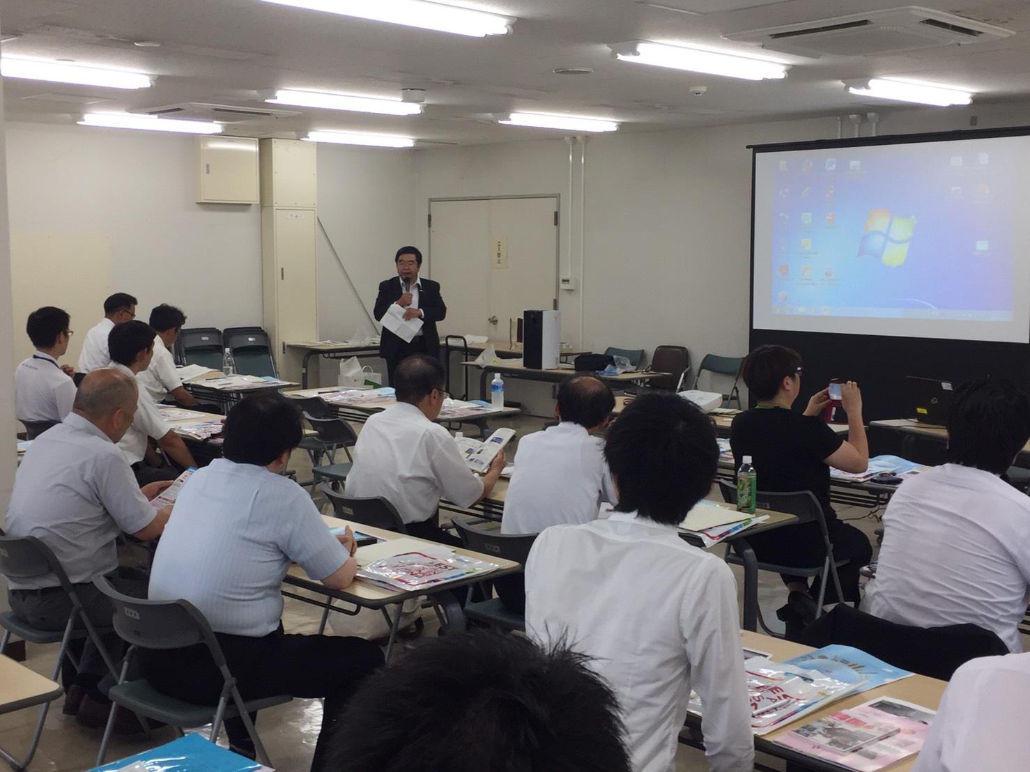 7月24日，戎總領事出席由宮崎縣廳主辦之「國際定期航班利用修學旅行講座」。