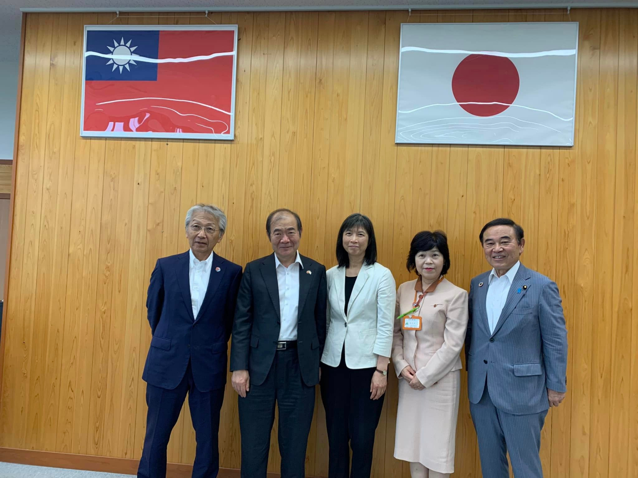 陳銘俊處長7月19日出席南阿蘇村讀書會。