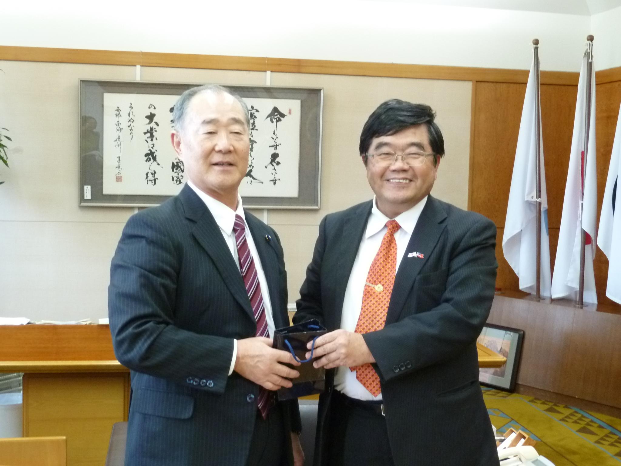 鹿児島県議会池畑憲一議長