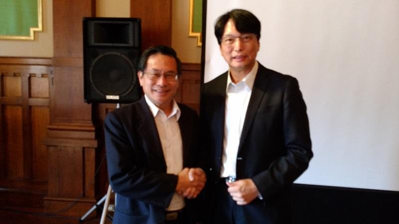 張處長與涂市長合影