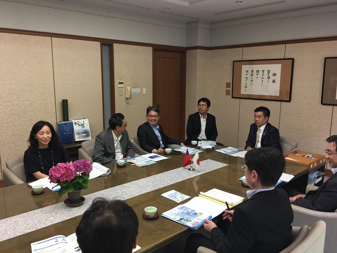 1.賴署長拜會滋賀縣知事三日月大造