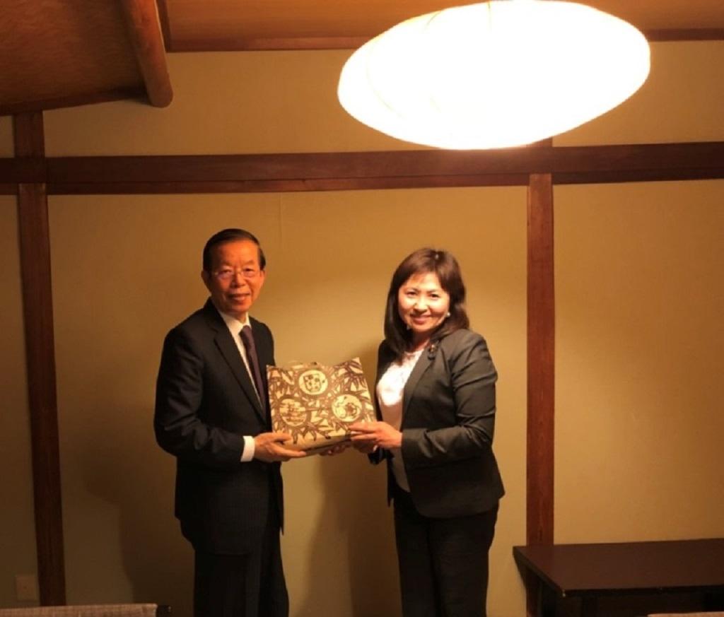 3.謝代表與眾議員龜井亞紀子