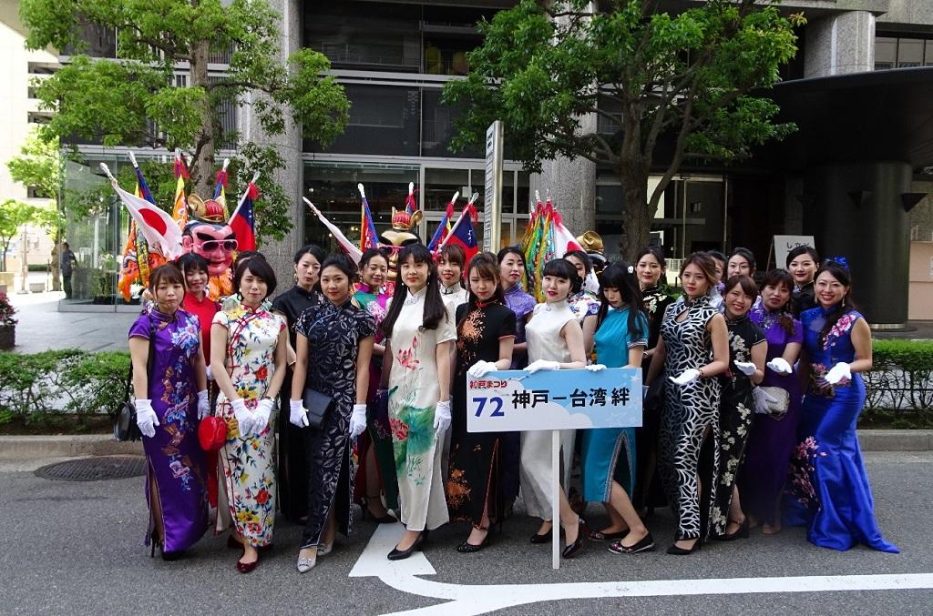 4.我婀娜多姿旗袍隊伍