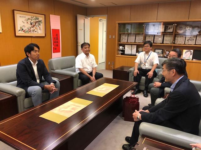 1.本處蘇處長（右一）拜會松原市澤井市長（左一）
