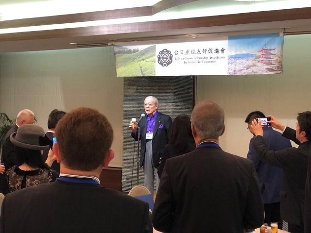 7.日本最高顧問愛知和男（前眾議員）領導乾杯