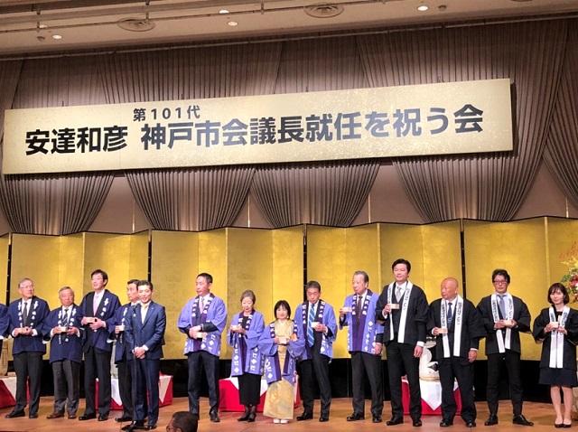 本處李處長（右四）和與會來賓合影