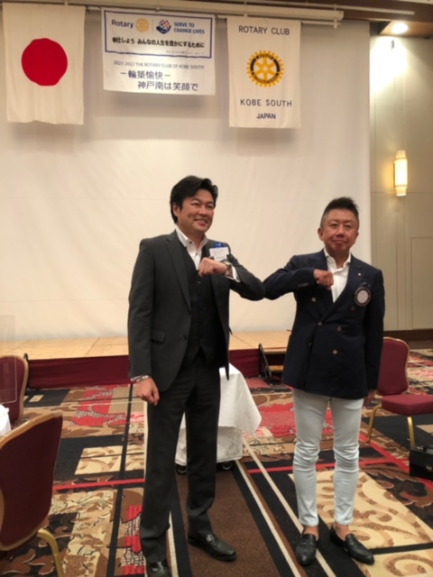 李處長（左）與中野會長（右）