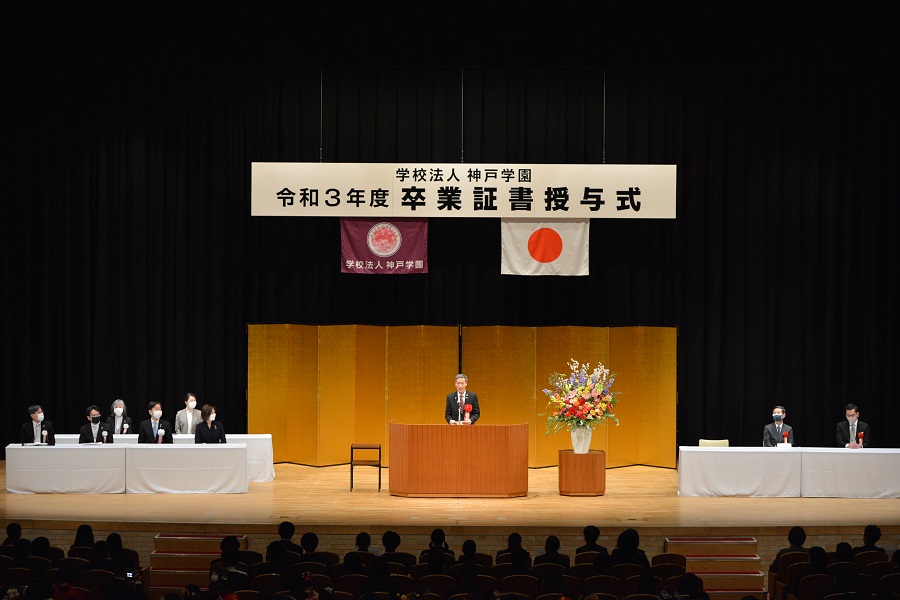 本處向明德處長應邀致詞勉勵畢業生