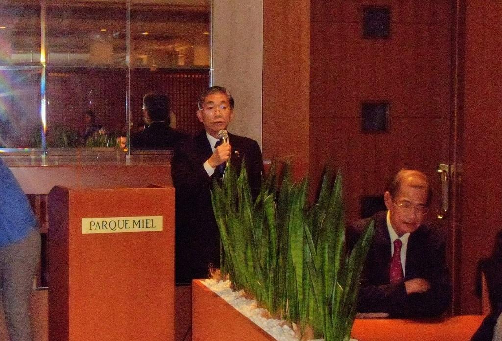 重冨亮・愛知県日台交流協会会長が名古屋華僑総会2018年新年会で挨拶をした