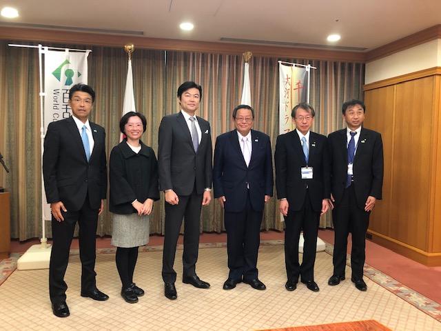 李世丙・駐大阪弁事処長が竹山修身・堺市長を表敬訪問