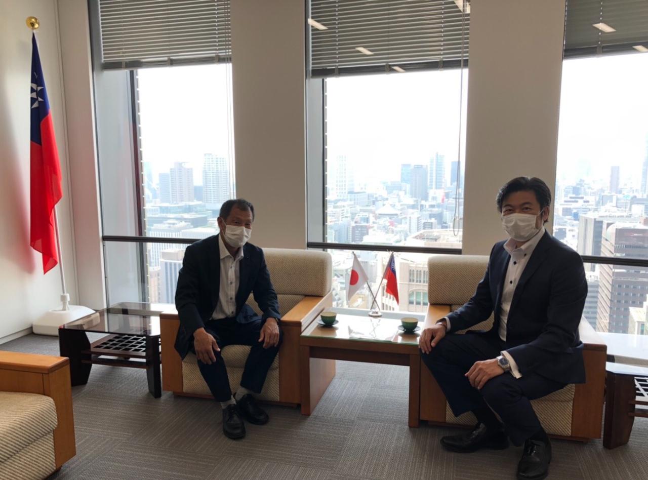 李処長（右）、和田議員（左）