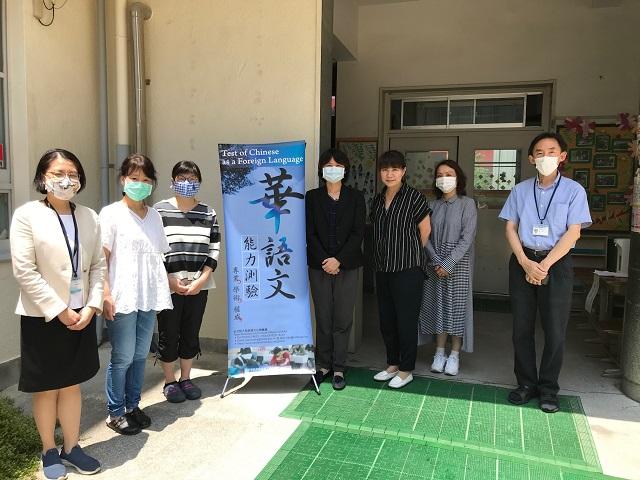 試験運営スタッフの集合写真