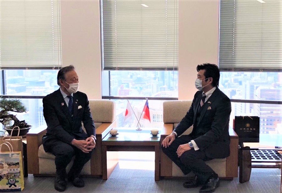 水野市長(左)、李処長(右)