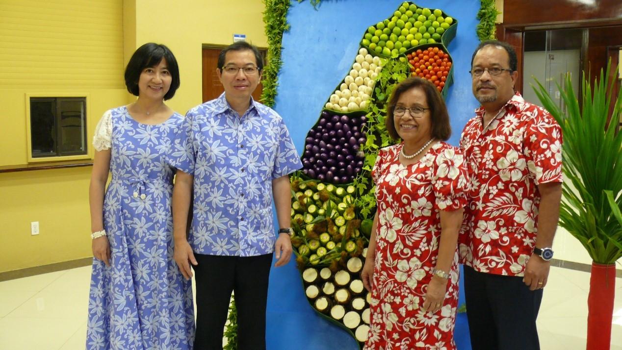 Ambassador and Mrs. Jeffrey S.C. Hsiao and H.E. President Hilda Heine and the First Gentleman posed for a photo at the banquet