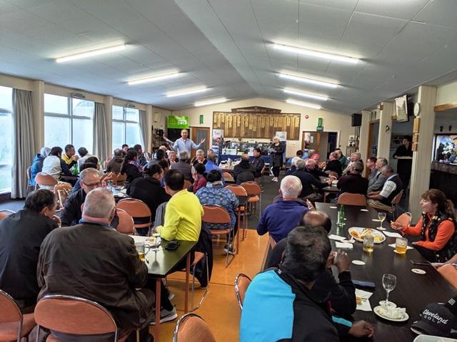 陳克明代表致詞及頒獎