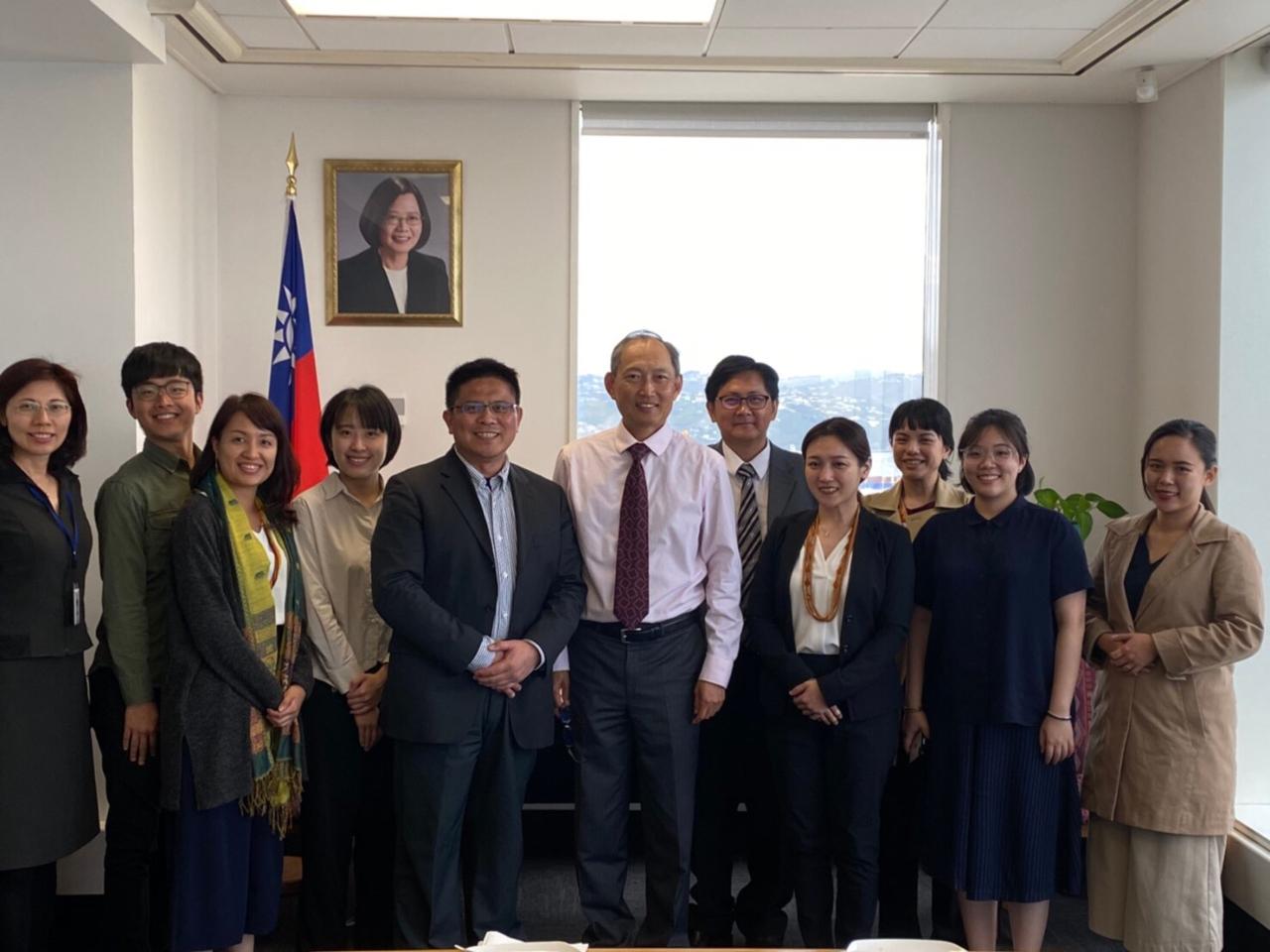 總統府原住民族歷史正義與轉型正義委員會土地小組暨原住民委員會訪團拜會駐紐西蘭代表處陳克明大使