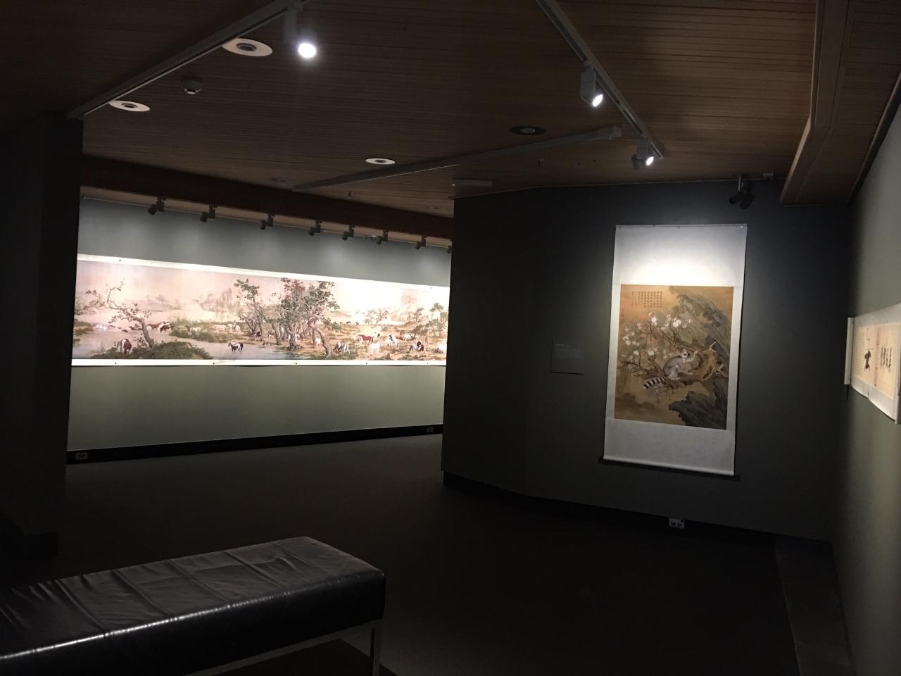 A glimpse of the arts