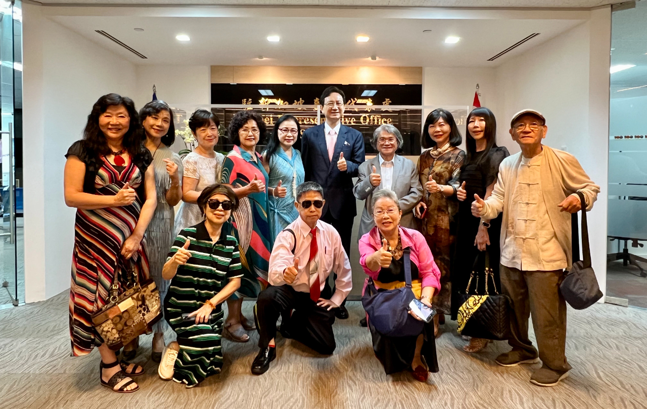 臺灣藝術家代表團至代表處拜會童大使(112/09/21)