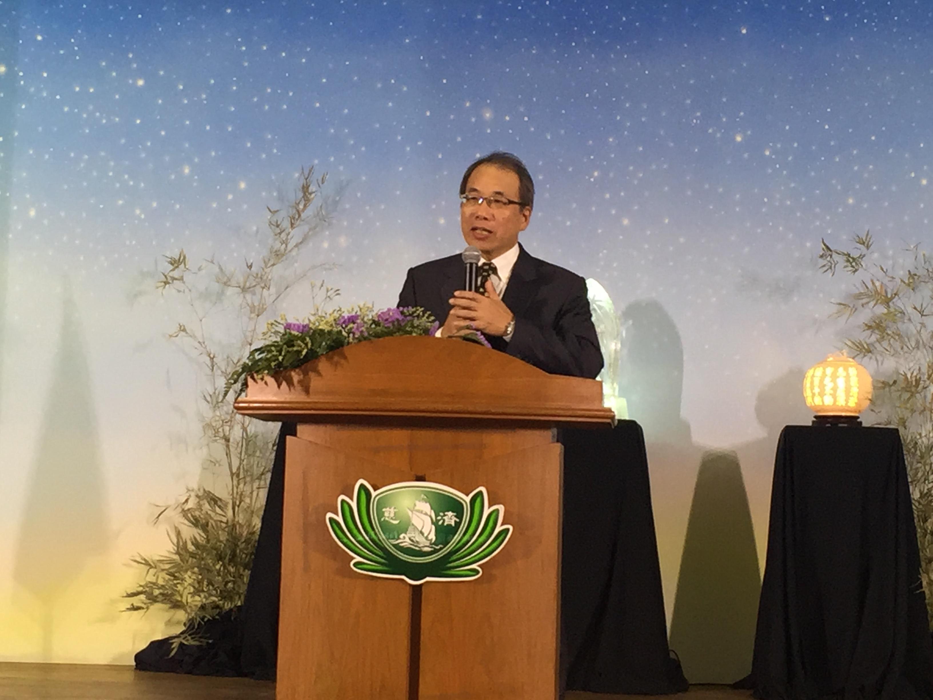 石柏士副代表致詞肯定慈濟泰國分會以「民間慈善」的方式，作了優異的「國民外交」，深獲各界好評。