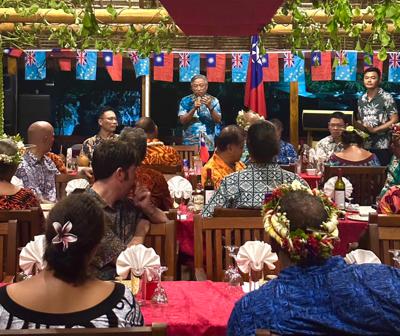 MOFA Deputy Minister Tien Chung-kwang traveled to Tuvalu to congratulate their new Prime Minister Feleti Teo